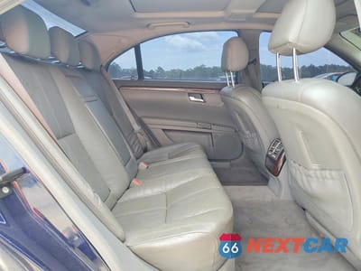 Zdjęcie 10 z 12 samochodu: 2007 MERCEDES-BENZ S 550 VIN:WDDNG71X17A070400 - miniatura