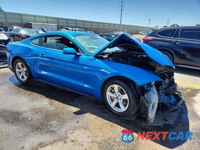Czwarte zdjęcie samochodu z boku: 2021 FORD MUSTANG VIN:1FA6P8TH1M5139090 - miniatura