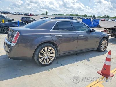 Trzecie zdjęcie samochodu z tyłu: 2013 CHRYSLER 300 300C VIN:2C3CCAEGXDH740015 - miniatura