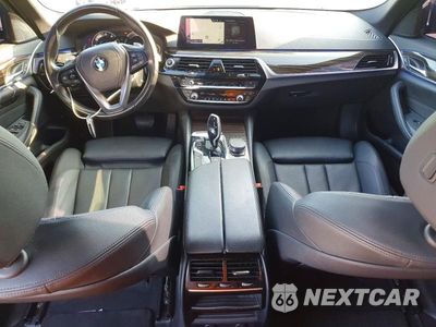 Zdjęcie 8 z 12 samochodu: 2018 BMW 530E VIN:WBAJA9C55JB252522 - miniatura