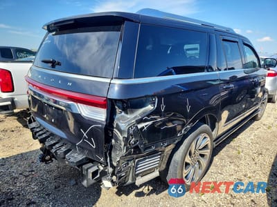 Trzecie zdjęcie samochodu z tyłu: 2024 LINCOLN NAVIGATOR L VIN:5LMJJ3NG6REL12471 - miniatura