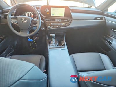 Zdjęcie 8 z 12 samochodu: 2025 LEXUS ES 350 BASE VIN:58ACZ1B17SU198901 - miniatura