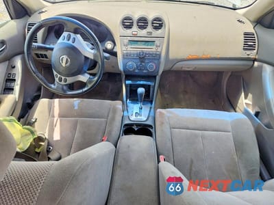 Zdjęcie 8 z 12 samochodu: 2009 NISSAN ALTIMA 2.5 VIN:1N4AL21E29N400827 - miniatura