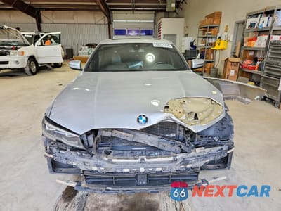 Piąte zdjęcie samochodu w środku: 2020 BMW 330I VIN:WBA5R1C02LFH74829 - miniatura