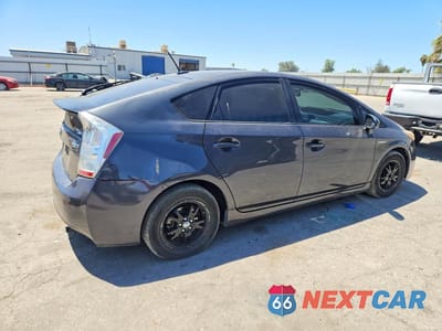 Trzecie zdjęcie samochodu z tyłu: 2010 TOYOTA PRIUS IV VIN:JTDKN3DUXA5196221 - miniatura
