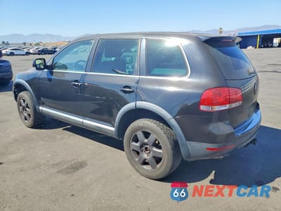 Drugie zdjęcie samochodu z przodu: 2004 VOLKSWAGEN TOUAREG TDI 5.0 VIN:WVGPZ77L04D086515 - miniatura