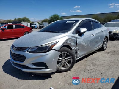 2018 CHEVROLET CRUZE LT 1G1BE5SM8J7184547 - główne zdjęcie licytacji z USA - miniatura