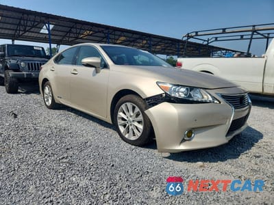 Czwarte zdjęcie samochodu z boku: 2013 LEXUS ES 300H VIN:JTHBW1GG9D2009739 - miniatura