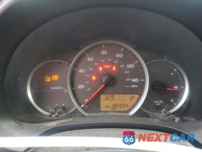 Zdjęcie 9 z 13 samochodu: 2012 TOYOTA YARIS 5-DOOR LE VIN:JTDKTUD38CD531441 - miniatura