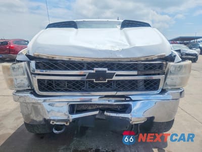 Piąte zdjęcie samochodu w środku: 2014 CHEVROLET SILVERADO K2500 HEAVY DUTY LT VIN:1GC1KXC87EF153360 - miniatura