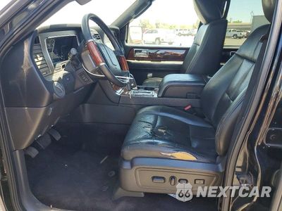 Zdjęcie 7 z 12 samochodu: 2011 LINCOLN NAVIGATOR L VIN:5LMJJ3J57BEJ00432 - miniatura