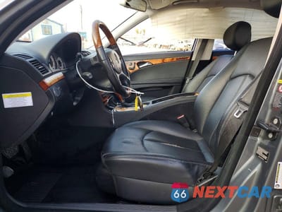 Zdjęcie 7 z 12 samochodu: 2007 MERCEDES-BENZ E 350 VIN:WDBUF56X87B179869 - miniatura