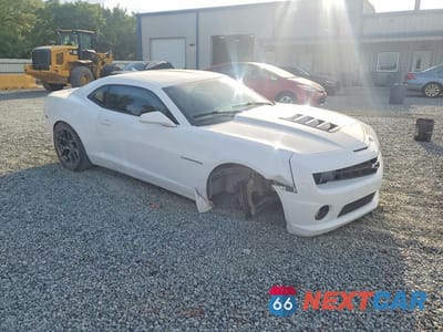 Czwarte zdjęcie samochodu z boku: 2013 CHEVROLET CAMARO 2SS VIN:2G1FK1EJXD9186758 - miniatura