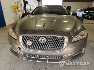 Piąte zdjęcie samochodu w środku: 2011 JAGUAR XJL VIN:SAJWA2GB4BLV06749 - miniatura