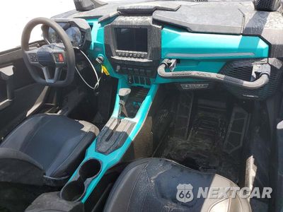 Piąte zdjęcie samochodu w środku: 2025 POLARIS RZR PRO R UTILITY VEHICLE VIN:3NSR4D2K5SG145274 - miniatura