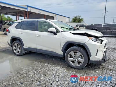 Czwarte zdjęcie samochodu z boku: 2021 TOYOTA RAV4 HYBRID XLE PREMIUM VIN:JTMB6RFVXMD009575 - miniatura