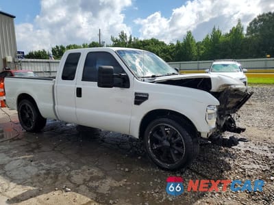 Czwarte zdjęcie samochodu z boku: 2008 FORD F250 SUPER DUTY VIN:1FTNX20528EC78311 - miniatura