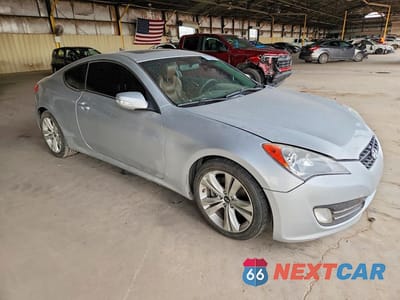 Czwarte zdjęcie samochodu z boku: 2010 HYUNDAI GENESIS COUPE 3.8L GRAND TOURING VIN:KMHHU6KH3AU030998 - miniatura