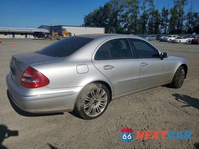 Trzecie zdjęcie samochodu z tyłu: 2004 MERCEDES-BENZ E 320 VIN:WDBUF65J24A529520 - miniatura