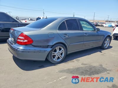 Trzecie zdjęcie samochodu z tyłu: 2006 MERCEDES-BENZ E 350 VIN:WDBUF56J66A911299 - miniatura