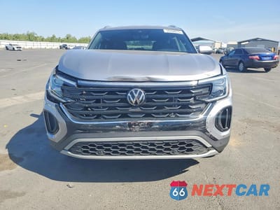Piąte zdjęcie samochodu w środku: 2025 VOLKSWAGEN ATLAS CROSS SPORT SE VIN:1V2WE2CA2SC202401 - miniatura