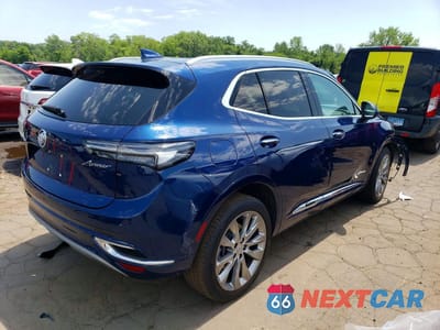 Trzecie zdjęcie samochodu z tyłu: 2023 BUICK ENVISION AVENIR VIN:LRBFZSR40PD188490 - miniatura