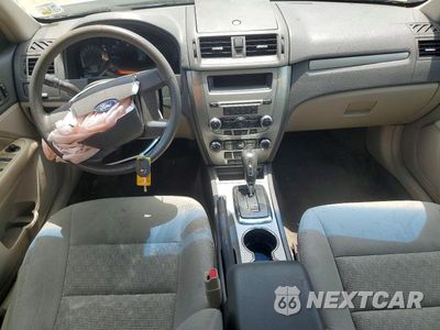 Zdjęcie 8 z 12 samochodu: 2012 FORD FUSION S VIN:3FAHP0GA7CR225815 - miniatura