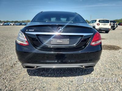 Zdjęcie 6 z 12 samochodu: 2016 MERCEDES-BENZ C 300 VIN:55SWF4JB9GU145077 - miniatura