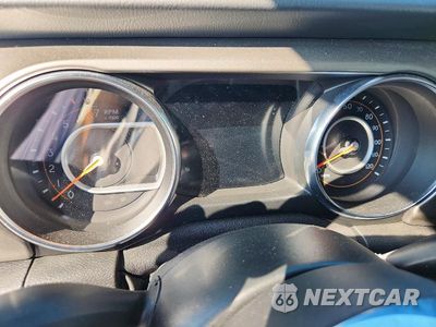 Zdjęcie 9 z 12 samochodu: 2020 JEEP WRANGLER UNLIMITED SAHARA VIN:1C4HJXEN2LW207939 - miniatura