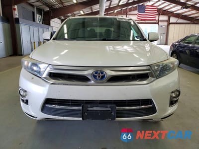 Piąte zdjęcie samochodu w środku: 2012 TOYOTA HIGHLANDER HYBRID VIN:JTEBC3EH3C2009781 - miniatura
