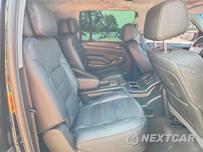 Zdjęcie 11 z 13 samochodu: 2016 GMC YUKON XL DENALI VIN:1GKS2HKJXGR110314 - miniatura