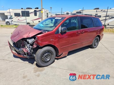 2004 TOYOTA SIENNA LE 8 PASSENGER 5TDZA23C24S038158 - główne zdjęcie licytacji z USA - miniatura