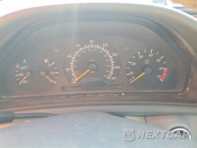 Zdjęcie 9 z 12 samochodu: 1999 MERCEDES-BENZ CLK VIN:WDBLJ65G7XF107636 - miniatura