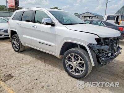 Czwarte zdjęcie samochodu z boku: 2020 JEEP GRAND CHEROKEE OVERLAND VIN:1C4RJFCG3LC312817 - miniatura