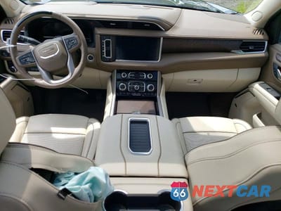 Zdjęcie 8 z 13 samochodu: 2024 GMC YUKON XL DENALI VIN:1GKS2JKT9RR283687 - miniatura