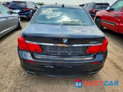Zdjęcie 6 z 13 samochodu: 2011 BMW 750 LXI VIN:WBAKC8C52BC432657 - miniatura