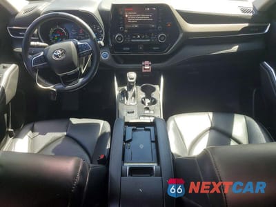 Zdjęcie 8 z 12 samochodu: 2020 TOYOTA HIGHLANDER HYBRID XLE VIN:5TDHBRCH3LS509004 - miniatura
