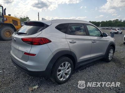 Trzecie zdjęcie samochodu z tyłu: 2020 HYUNDAI TUCSON VALUE VIN:KM8J3CA44LU134906 - miniatura