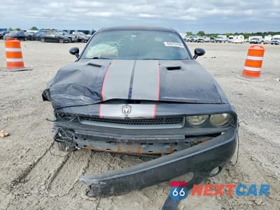 Piąte zdjęcie samochodu w środku: 2010 DODGE CHALLENGER SE VIN:2B3CJ4DV0AH265376 - miniatura