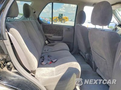 Zdjęcie 11 z 13 samochodu: 2003 ISUZU RODEO S VIN:4S2CK58W834313957 - miniatura