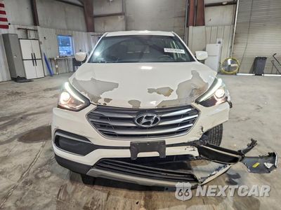 Piąte zdjęcie samochodu w środku: 2018 HYUNDAI SANTA FE SPORT VIN:5NMZTDLB0JH084003 - miniatura
