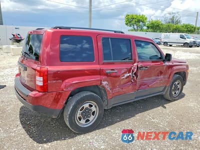 Trzecie zdjęcie samochodu z tyłu: 2016 JEEP PATRIOT SPORT VIN:1C4NJPBAXGD783820 - miniatura