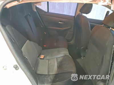 Zdjęcie 10 z 12 samochodu: 2021 NISSAN SENTRA SV VIN:3N1AB8CV5MY255388 - miniatura