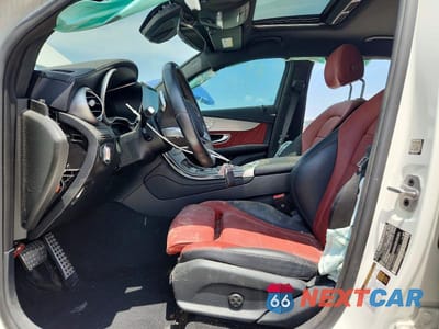 Zdjęcie 7 z 13 samochodu: 2023 MERCEDES-BENZ GLC COUPE 300 4MATIC VIN:W1N0J8EB9PG128026 - miniatura