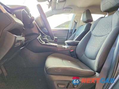 Zdjęcie 7 z 13 samochodu: 2021 TOYOTA RAV4 XLE VIN:2T3W1RFVXMC159366 - miniatura