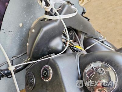 Zdjęcie 8 z 10 samochodu: 2017 INDIAN MOTORCYCLE CO. CHIEF DARK HORSE VIN:56KCCDAA9H3353358 - miniatura