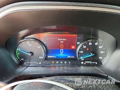 Zdjęcie 9 z 13 samochodu: 2021 FORD ESCAPE SE VIN:1FMCU0BZ5MUA39609 - miniatura