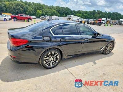 Trzecie zdjęcie samochodu z tyłu: 2017 BMW 530 I VIN:WBAJA5C32HG897455 - miniatura