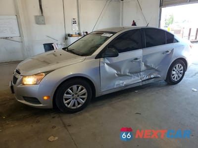 2011 CHEVROLET CRUZE LS 1G1PC5SH0B7157648 - główne zdjęcie licytacji z USA - miniatura
