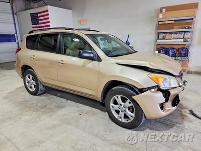 Czwarte zdjęcie samochodu z boku: 2011 TOYOTA RAV4 BASE VIN:JTMBF4DV2B5041384 - miniatura